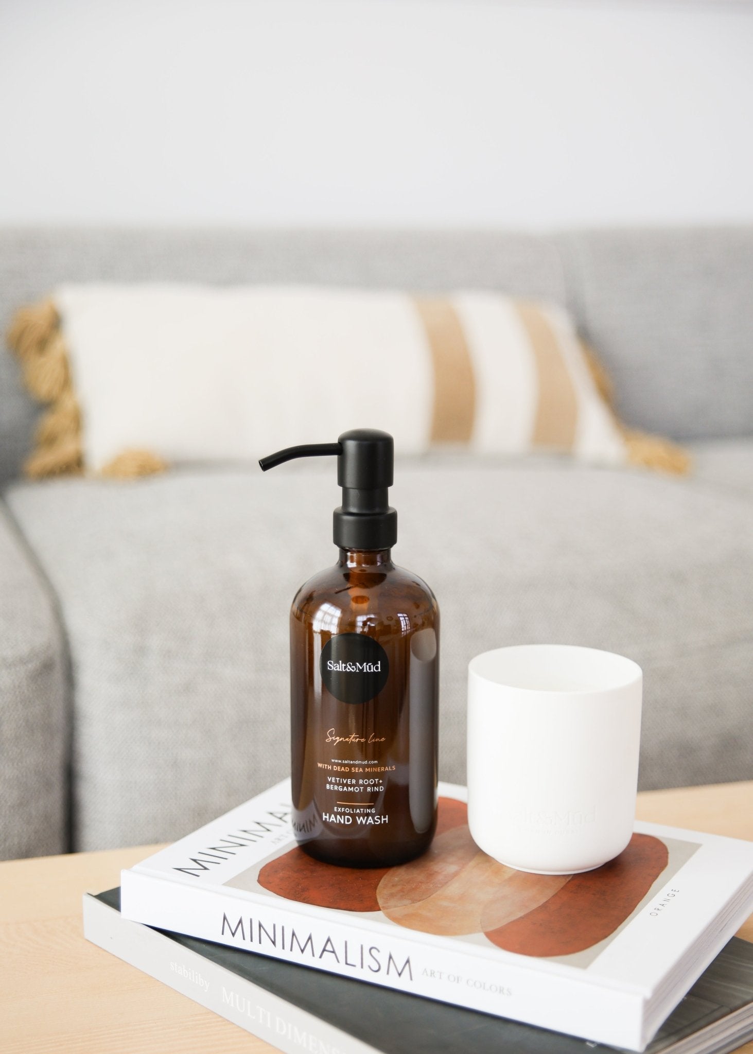 Signature Exfoliating Hand Wash With Dead Sea Minerals 500ml - Salt And Mud